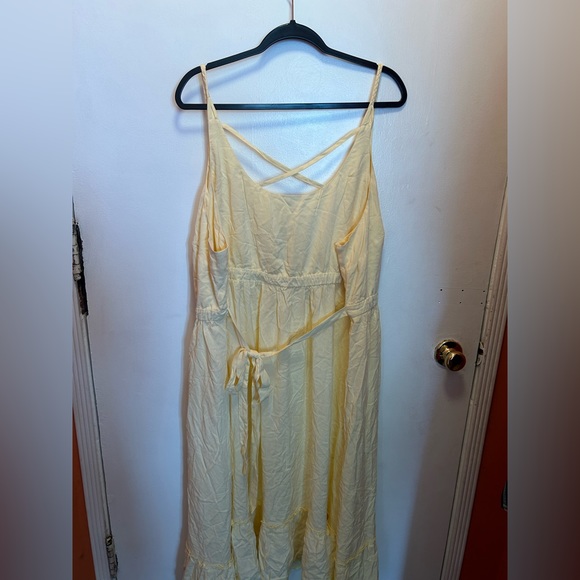 Torrid NWT Size 4 Yellow Dess Braided Straps , tie back - Picture 4 of 8